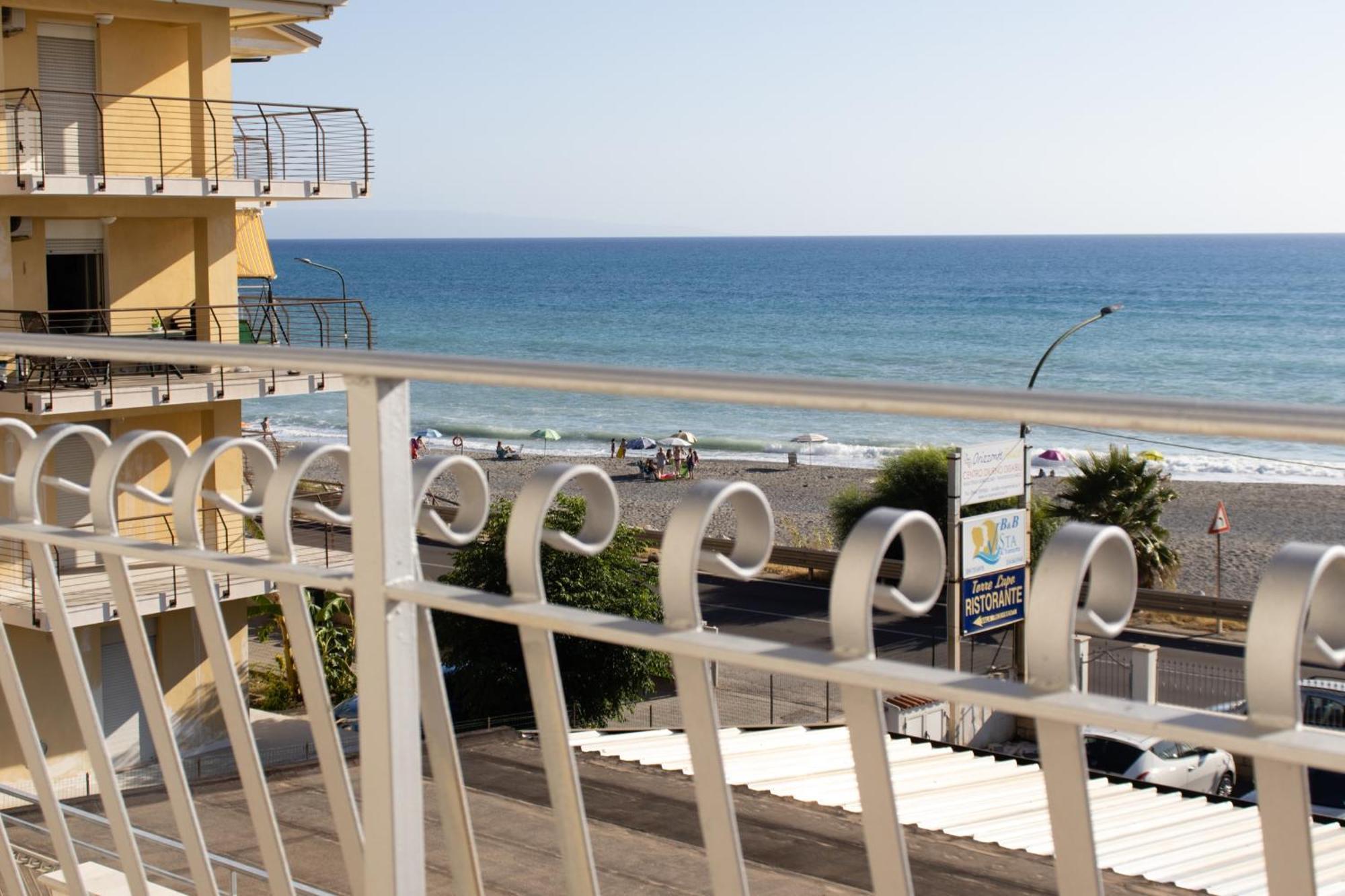 Bed & Breakfast Nonno Gigi - Falerna Marina エクステリア 写真